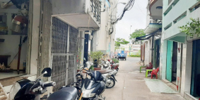 Nhà cấp 4 Phạm Văn Chí Q6 – HXH - ở ngay - 30m2 – giá siêu rẻ 3.15 tỷ.