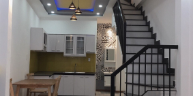 bán nhà 2 tầng lê độ nhìn ra thấy mặt tiền cashc đường chính 20m