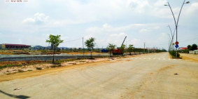 Chính chủ cần bán gấp lô đất 200m2 shr giá chỉ 800tr, bao công chứng sang tên