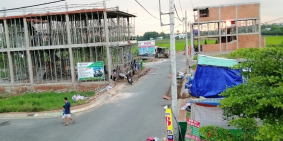 Bán đất đường Hưng Nhơn,sát chợ Bà Ngựa,DT 80m2,sổ riêng,giá 3,2 tỷ.