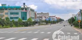 Bán 300m2 đất ngay đường Mỹ Phước Tân Vạn, sát chợ