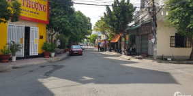 Bán đất Trung Tâm thị xã Dĩ An, Bình Dương, 2 mặt tiền đường, tiện KD