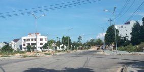 Bán lô đất kqh Bàu Vá 2 đường 19m5 khổ 100m2 ngang 5m Chính chủ