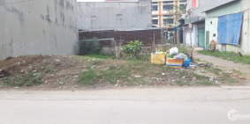 Cho thuê 6tr/tháng, kẹt tiền bán lô Đất Hóc Môn giá rẻ 200m2, gần chợ Củ Cải