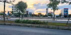 Bán đất điện âm tay trái Nam Hòa Xuân đối diện công viên và sát cầu Trung Lương