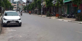 Bán đất ngõ 124 Âu Cơ ô tô vào đất, diện tích 50m2 mặt tiền 3m