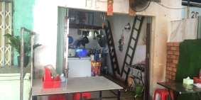 Cần sang quán cơm đang kinh doanh mặt tiền 50m2
