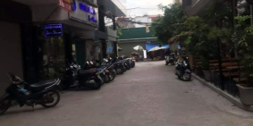 Cho thuê nhà Chùa Láng, 80m x5 tầng, mặt tiền 8m, 39tr/th