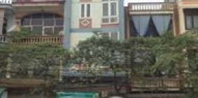 Cho thuê nhà mặt phố Nguyễn Văn Lộc 45m2 làm nhà hàng, spa