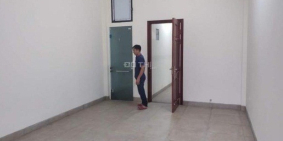 Cho thuê nhà ở Lạc Trung, 70m x3 tầng, 15tr/th