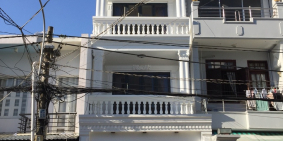 Cho thuê nhà mt đường 38, p Tân phong, Q7, 72m2.