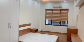 nhà Võng thị làm văn phòng, ở hộ gia đình 35m2x5T 13tr/tháng