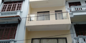 Cho thuê nhà phân lô Khuất Duy Tiến, 65m2 x 4 tầng, 1 tum, MT 4,3m đường trước n