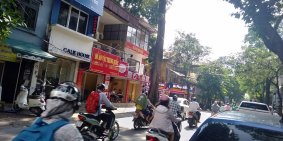 Bán nhà mặt phố Quán Thánh 50m2 lô góc 10m mặt tiền. Giá 25,9 Tỷ