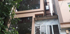 Cần bán nhà mặt phố Đại Cồ Việt, Kinh Doanh, Hai Bà Trưng. DT: 32m2x5, MT 3.2m.