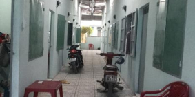 Cần sang dãy trọ 16 phòng đường Bà Triệu, Hóc Môn. Cách bệnh viện Đa 1km. SHR