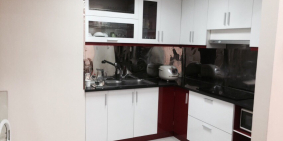 Cần tiền gấp! bán căn nhà đường Lã Xuân Oai, 58m2, 2tỷ950. Lh 0886360147