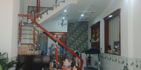 bán nhà đẹp đường số 2 trường thọ,thủ đức,1T2L,hẻm xe hơi.