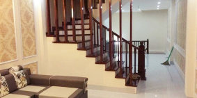 Bán nhà phố Hạ Đình Quận Thanh Xuân DT 40m2 Giá 3.7 tỷ oto đỗ cửa