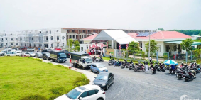 Bán Nhà phố 1 trệt 2 lầu và Biệt thự nghĩ dưỡng ngay KCN Giang Điền,Trảng Bom,ĐN