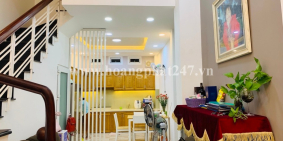 Bán nhà HXH đường Đinh Tiên Hoàng, P.3, Q.Bình Thạnh, Tp.hcm