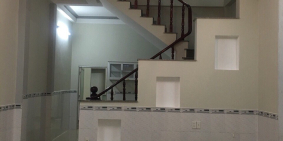 Bán Nhà 1 trệt 1 lầu sau trường học cấp 1 cấp 2 đông hòa giá cực rẻ