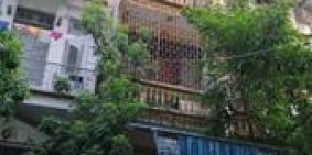 cần bán nhà phố đền  lừ 43m x 5 tầng = 6.1 tỷ