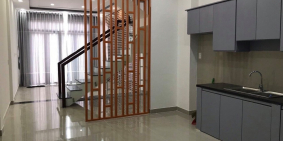 bán gấp nhà 1 trệt 2 lầu 52m2 shr quận bình tân