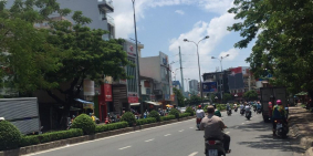 Cần bán nhà mặt tiền Nhất Chi Mai, Tân Bình. Đối diện Etowm, tiềm năng tương lai