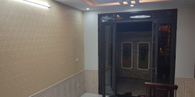 Bán nhà 4 tầng mặt phố Chính Kinh 65m2 x 4 tầng, ô tô vào, kinh doanh giá 7,4 tỷ