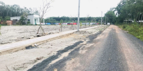 Cần bán gấp LÔ ĐẤT NGAY KHU CÔNG NGHIỆP HIỆN HỮU tiện xây trọ