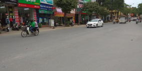 Bán nhà 42,3m2 lô góc 2 mặt tiền mặt phố Ngô xuân Quảng. 0968951590.