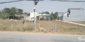 Cần bán gấp giá đình cần chia tài sản cần bán 8x25m mặt tiền đường giá mềm .