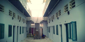 CẦN TIỀN XÂY NHÀ NÊN CẦN BÁN CẶP DÃY TRỌ 18 PHÒNG VÀ LÔ ĐẤT 2 MẶT TIỀN ĐƯỜNG,SHR