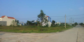 GIA ĐÌNH CẦN TIỀN BÁN GẤP LÔ GÓC  300M2 ĐẤT + 16P TRỌ NẰM NGAY CHỢ  700tr