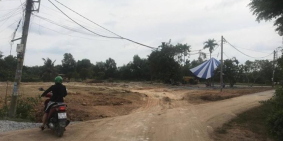 Sang lô đất trồng cây 1200m2 có 200m2 thổ cư