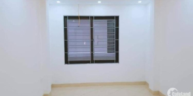 cho thuê nhà ở Nguyễn Lương Bằng, 42m x3 tầng, 14tr/th