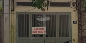 Cho thuê nhà 1 tầng, có gác xép, gần chợ Mỗ Lao, ô tô đỗ cửa.