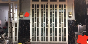 Cho thuê nhà nguyên căn 1 lầu c4 Phạm hùng 5tr/th.