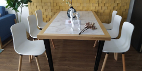 Cần bán căn hộ Hồ Tây 85m2 giá 3,1 tỷ - chân cầu Nhật Tân