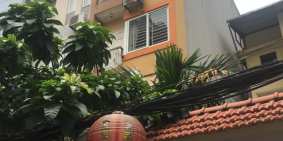 Bán nhà chính chủ phố Đội Cấn, Ba Đình, Hà Nội. Nhà 80m2, 5 tầng, oto vào nhà.