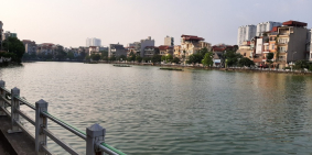 Bán nhà mới DT 45m2, MT4.3m, 5 tầng, kinh doanh, ô tô đỗ trong nhà giá chỉ 4.5ty