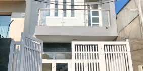 Bán gấp nhà phố 2 lầu hiện đại hẻm 147 Nguyễn Thị Thập, P. Tân Phú, Quận 7.