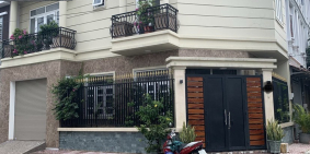 Chính chủ gửi bán căn nhà 2 mt Nguyễn Duy Trinh. Q9 DT 72,9m2 giá 7 tỷ tl