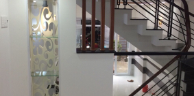 Bán nhanh nhà đẹp HXH đường Lê Thúc Hoạch, Q. Tân Phú, 4m x 12.4m, nhà 2 lầu,ST