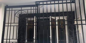 Bán nhà cấp 4 ngay MT chế lan viên,tân phú DT 36m2,SHR,1 tỷ 2,LH 0931465422a log