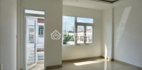 Nhà đẹp 150m2 mặt phố 1 tỷ 5, Thành Phố Vĩnh Long