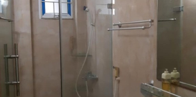 Vị trí trung tâm- thoáng- an ninh tốt tại Cầu giấy DT 42m2x4T giá 3.4 tỷ