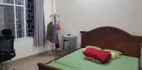 Bán nhà phân lô Lê Thanh Nghị ngõ thẳng tắp 26m2 giá 2.2 tỷ.