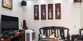 3,1tỷ nhà Phúc Tân 48m2 xây 3tầng sân và ngõ riêng.